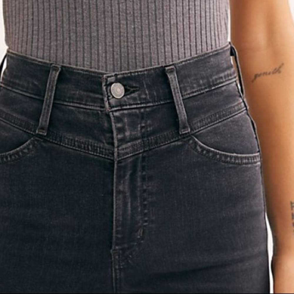 Levi Mile High Skinny Jeans